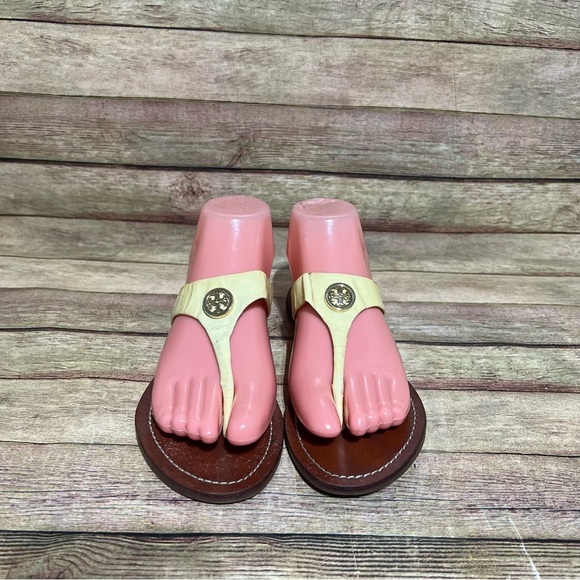 Tory Burch Yellow Patent Leather Cameron Thong Sandals - Picture 5 of 8